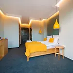 Hotel Beehive 3*