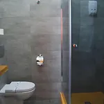 Hotel Beehive