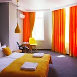 Hotel Beehive