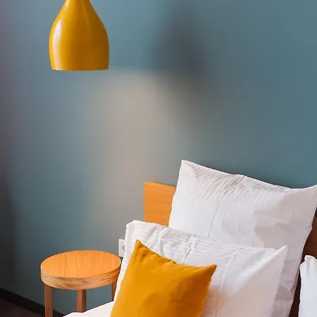 Hotel Beehive